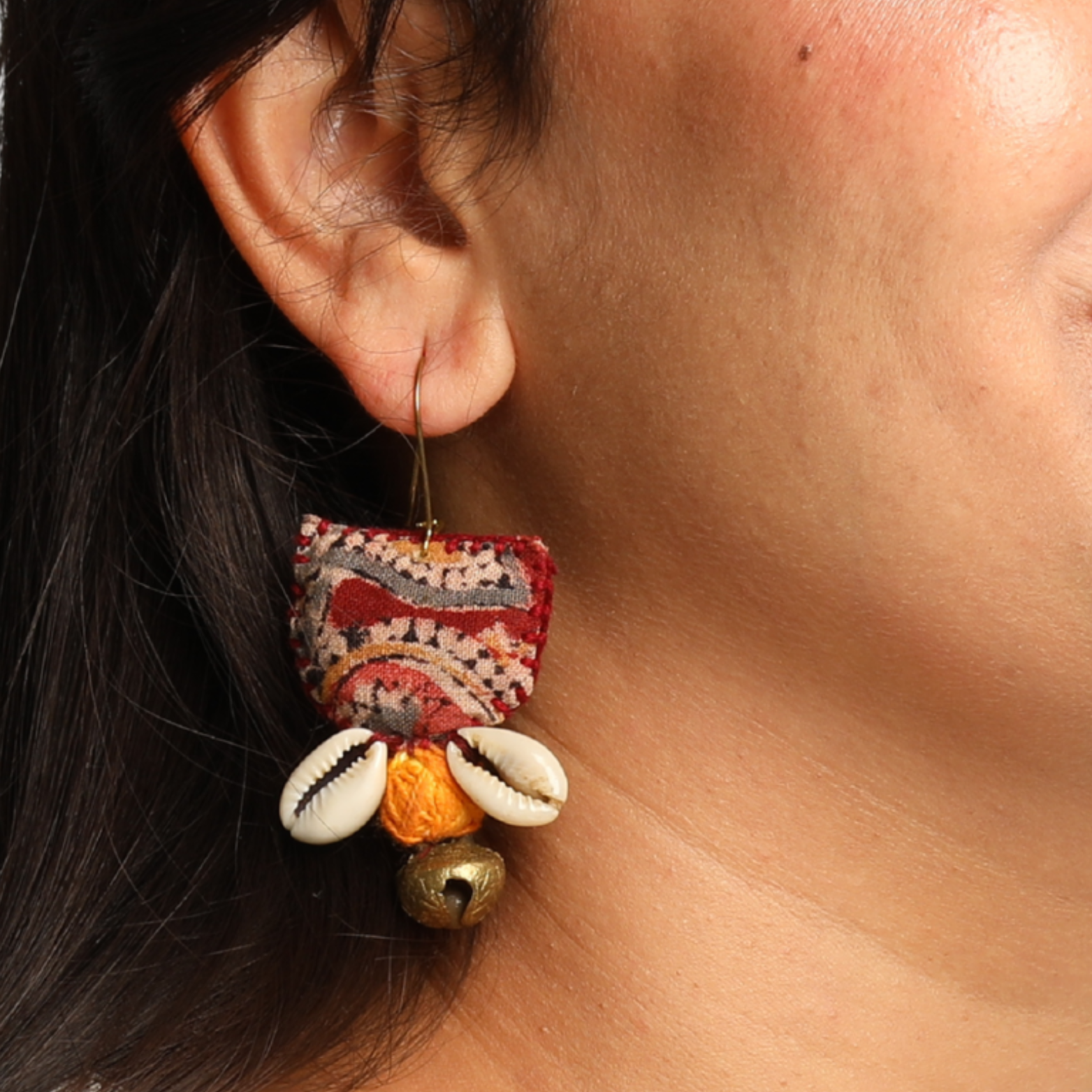 Shankhamani Earrings