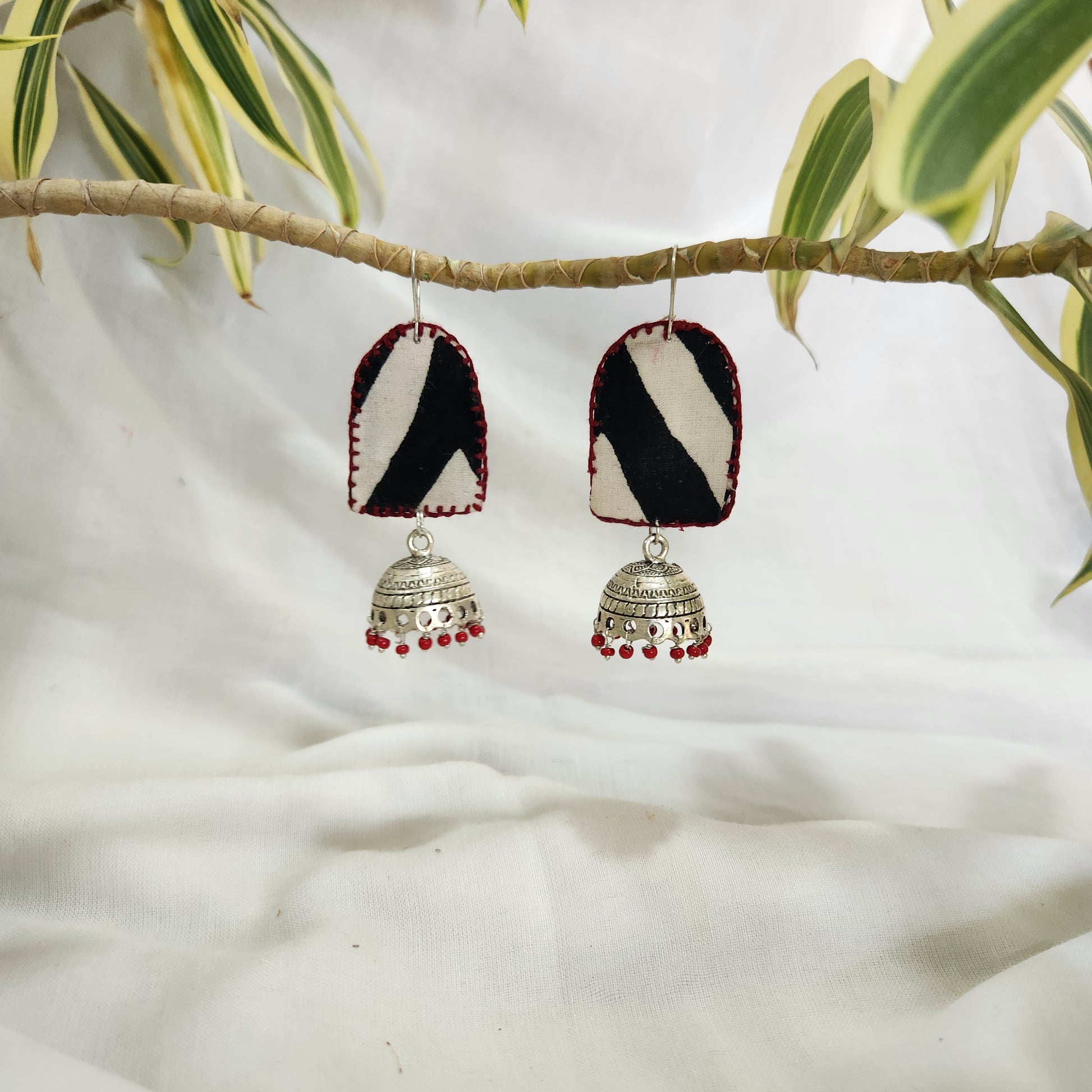 Black and White Jhumkas