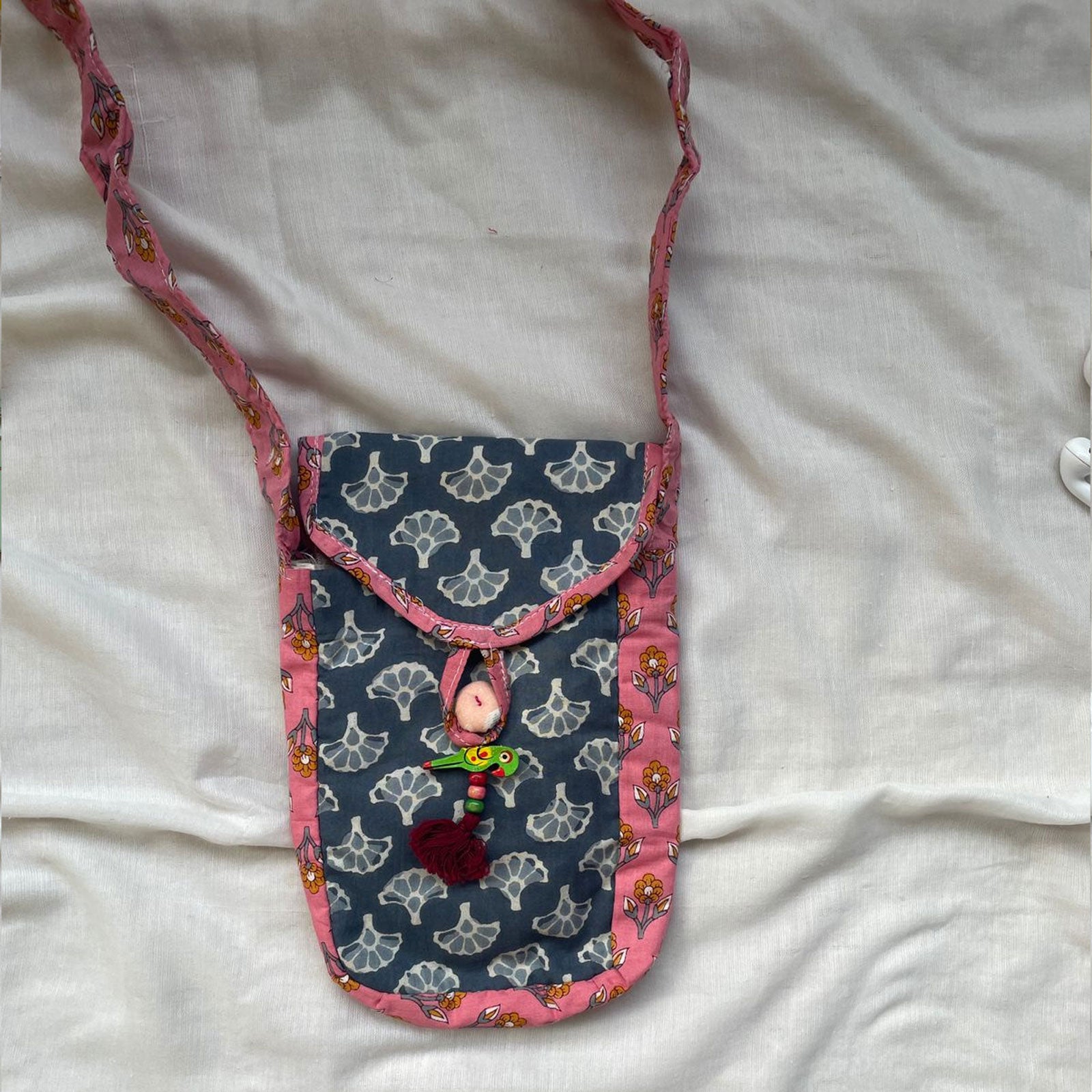 Printed Mobile Bag