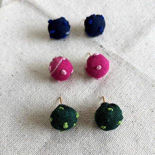 Set of Stud earrings