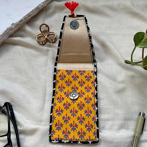 Yellow with black border Dual Purpose Cover